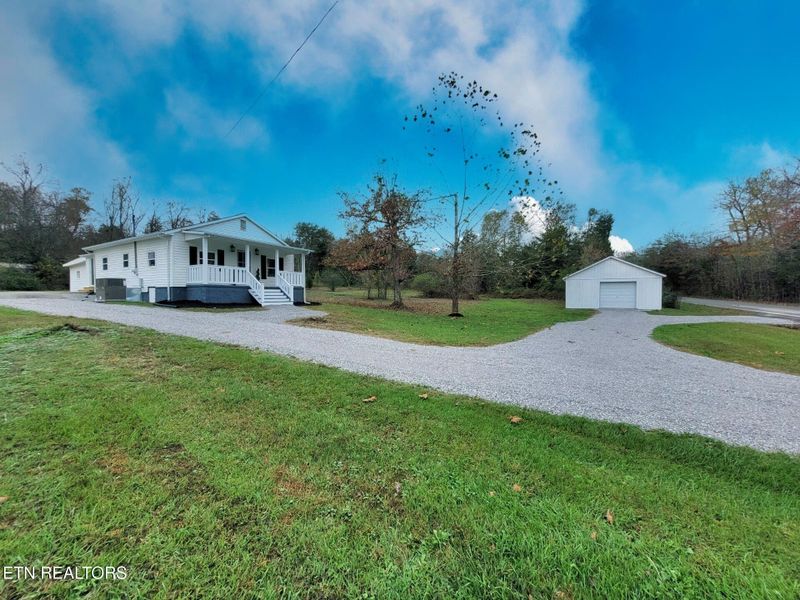 1663 Ellejoy Rd, Seymour, TN 37865