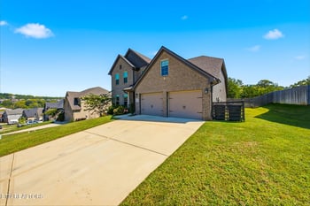 1664 Hickory Reserve Rd, Knoxville, TN 37932
