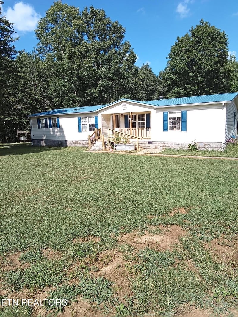 16660 Highway 70, Monterey, TN 38574