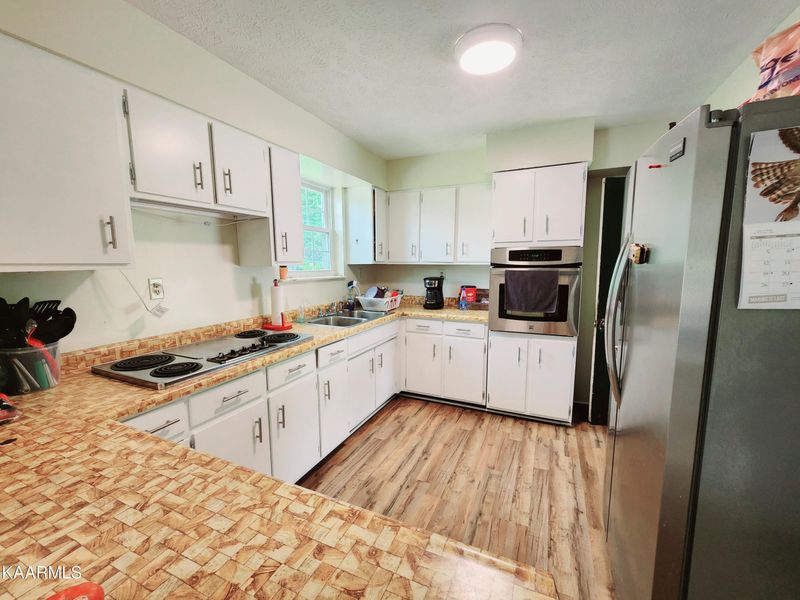 1669 Highway 90, Duff, TN 37729