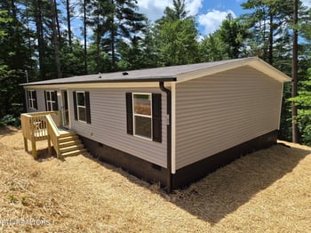 167 Balfour Dr, Harriman, TN 37748
