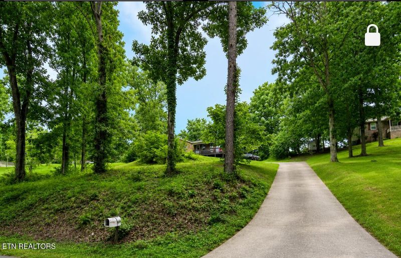 167 Booker Rd, Maynardville, TN 37807