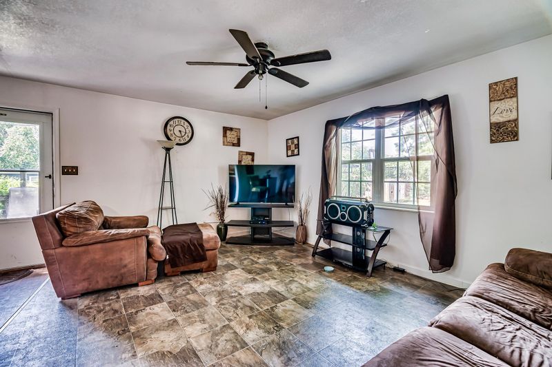 167 E Stephenson St, Alcoa, TN 37701