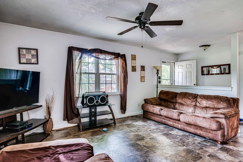 167 E Stephenson St, Alcoa, TN 37701