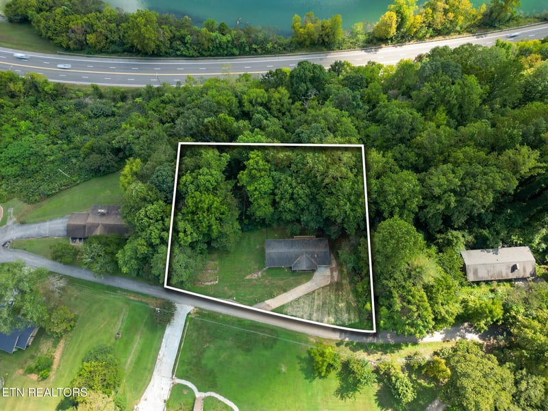167 Hudson Ln, Clinton, TN 37716
