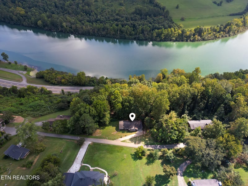 167 Hudson Ln, Clinton, TN 37716