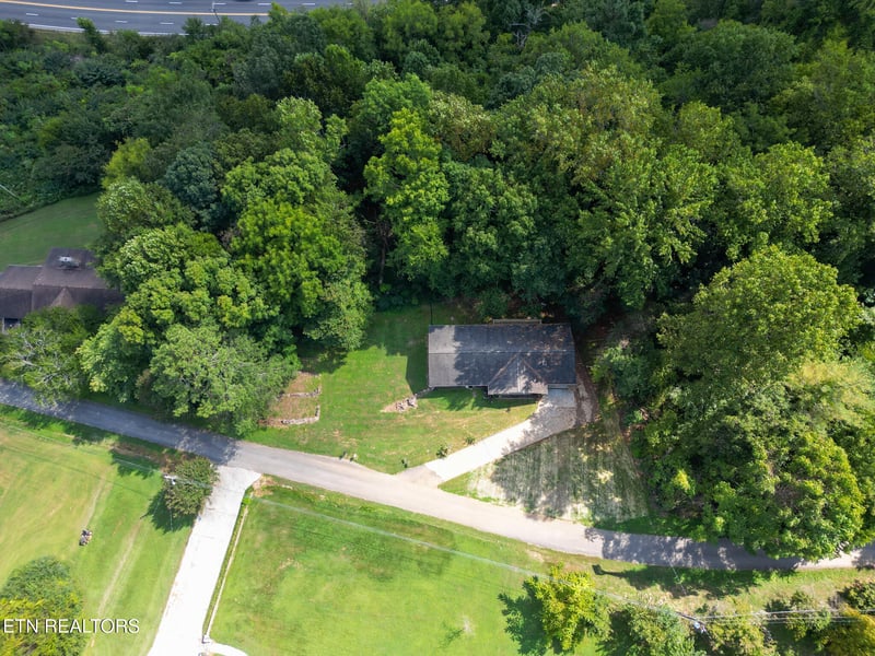 167 Hudson Ln, Clinton, TN 37716