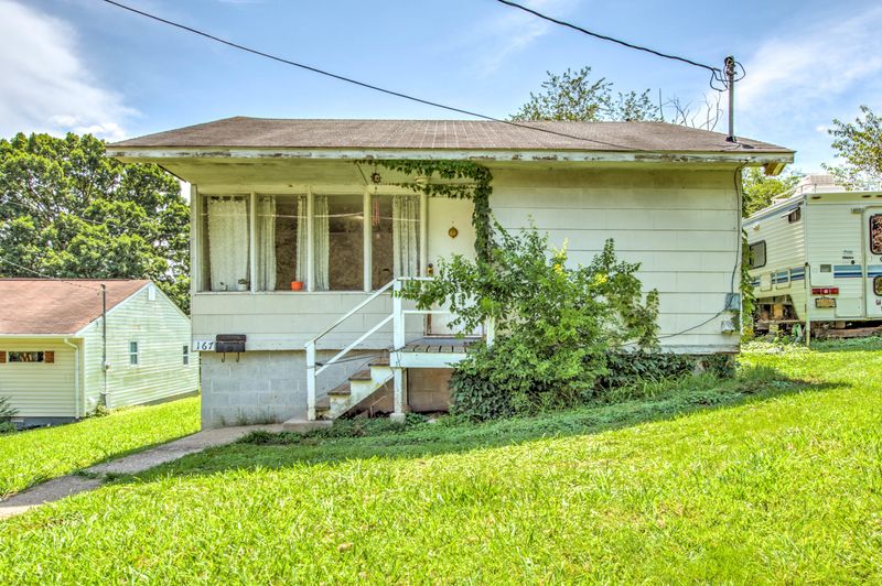 167 Johnson Rd, Oak Ridge, TN 37830