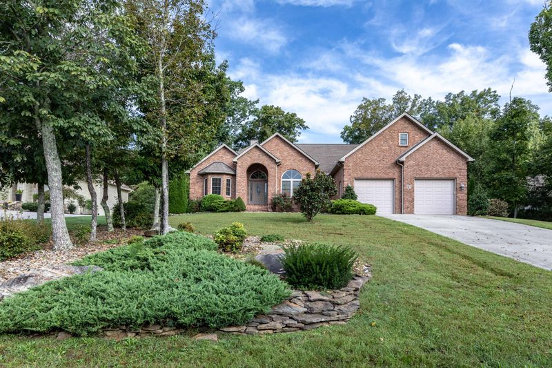 167 Mountain View Dr, Fairfield Glade, TN 38558