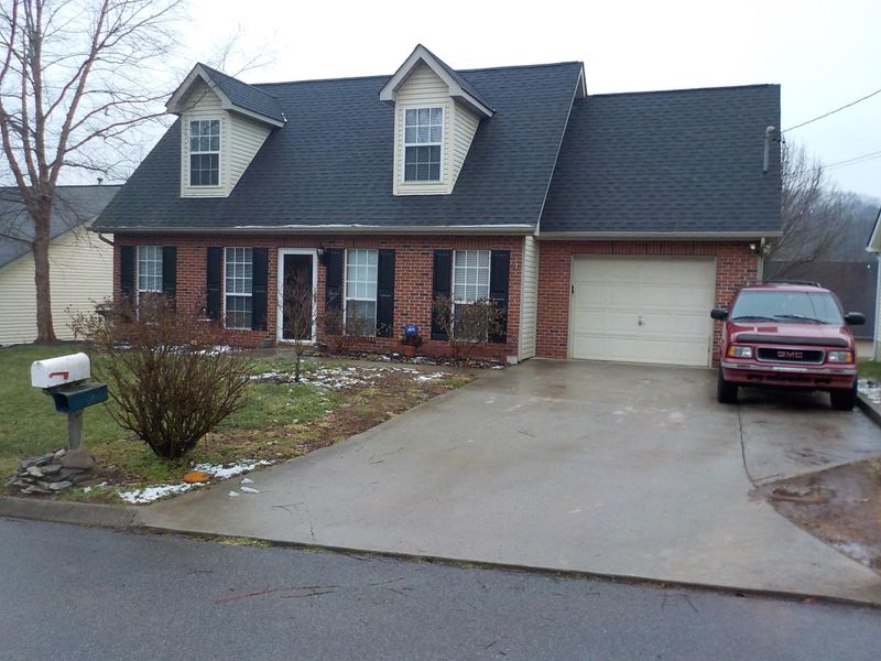 167 Nicole Chase Ln, Knoxville, TN 37924