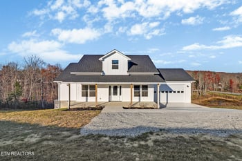 167 Pine Creek Rd, Oneida, TN 37841