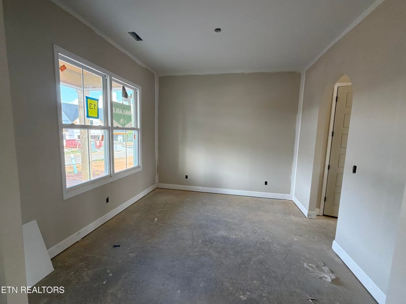 167 Poppy Pl, Lenoir City, TN 37772