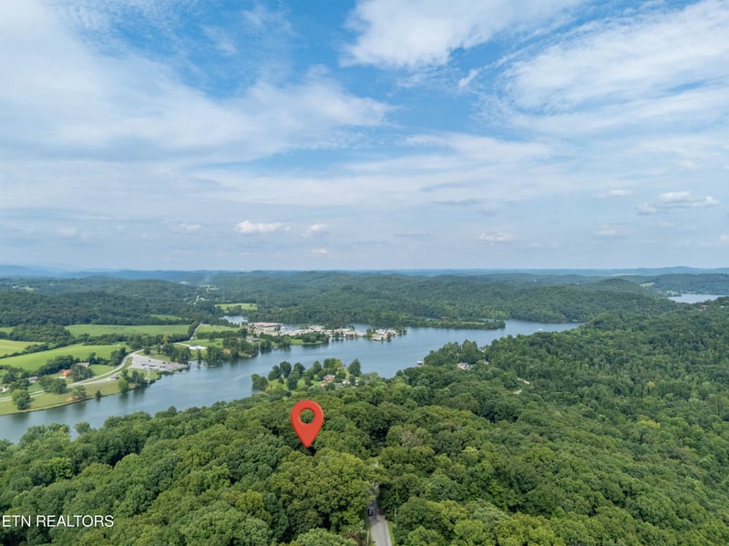 167 Rendezvous Rd, Rockwood, TN 37854