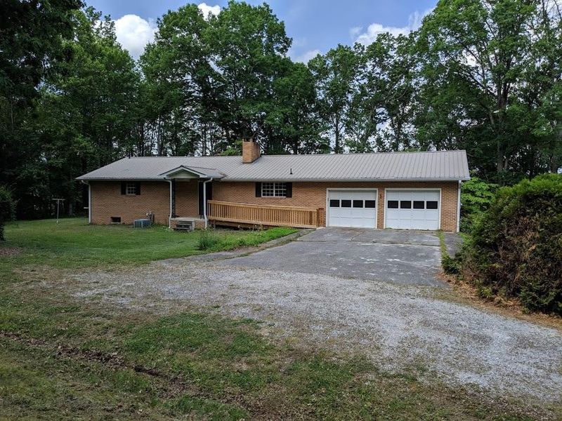 167 Scott Rd, Harriman, TN 37748