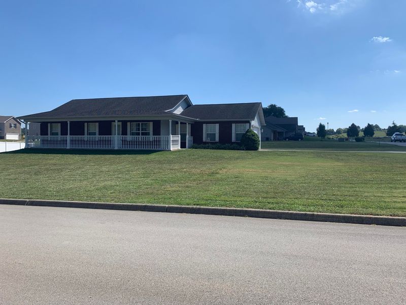 167 Stone Creek Dr, Loudon, TN 37774