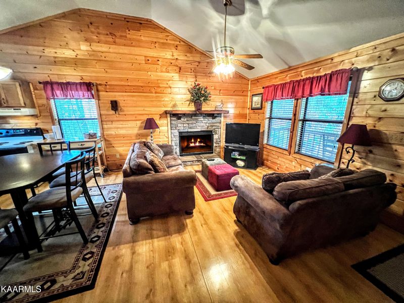 1670 Joshua Way, Sevierville, TN 37876