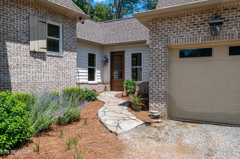 1677 Botsford Dr, Knoxville, TN 37922