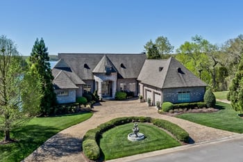 16793 Lighthouse Pointe Dr, Lenoir City, TN 37772