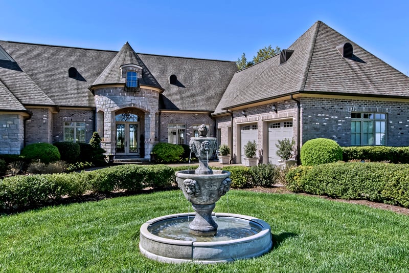 16793 Lighthouse Pointe Dr, Lenoir City, TN 37772