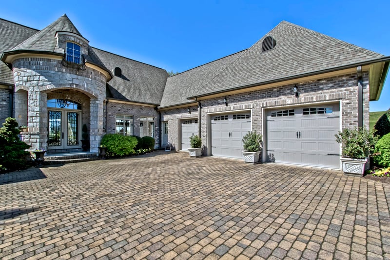 16793 Lighthouse Pointe Dr, Lenoir City, TN 37772