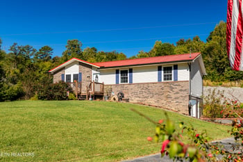 168 Batley Loop Rd, Clinton, TN 37716