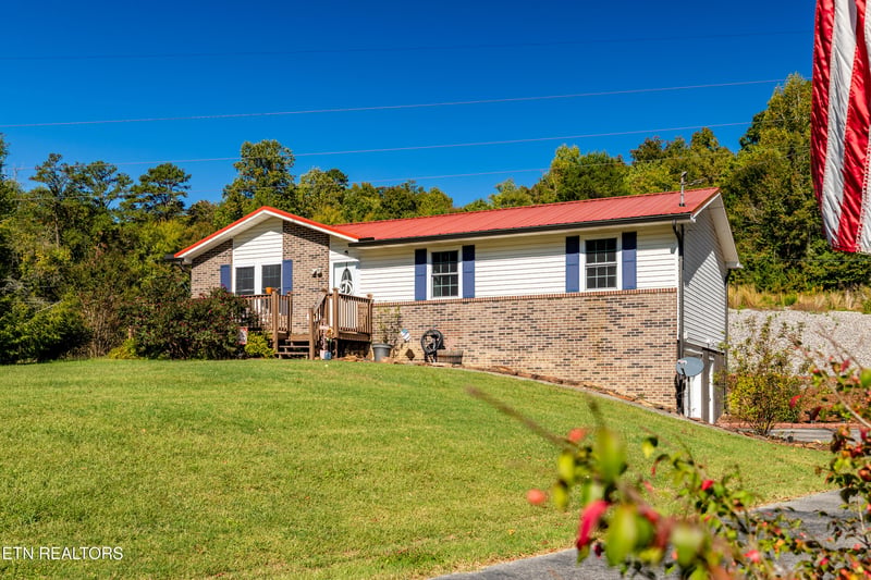 168 Batley Loop Rd, Clinton, TN 37716