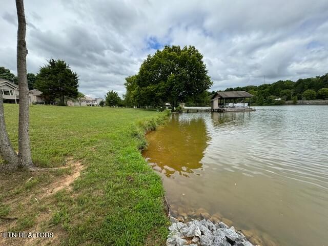 168 Ganega Tr, Loudon, TN 37774