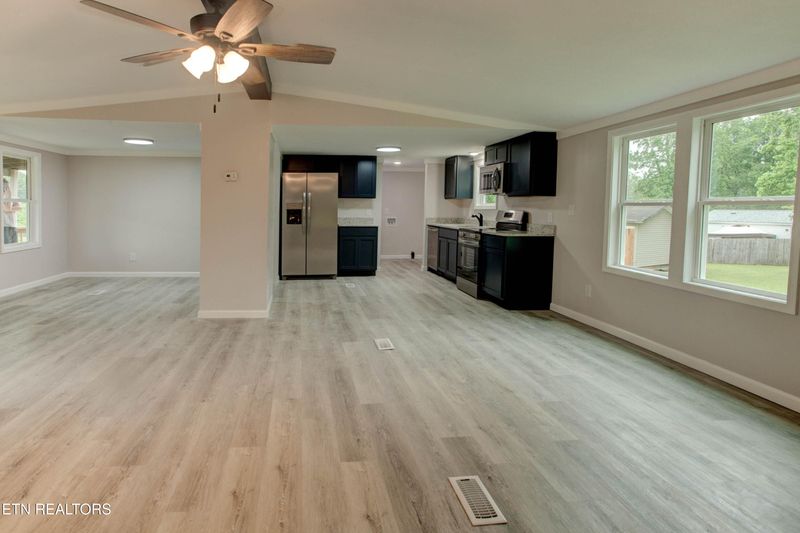 168 Misty Mountain Dr, Maryville, TN 37803