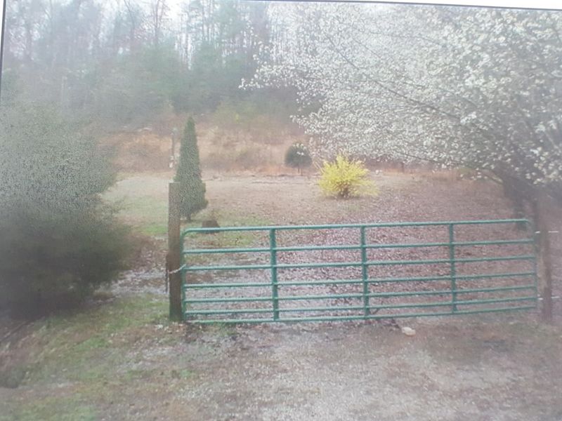 168 Pond Rd, Oliver Springs, TN 37840