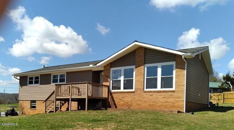 1684 Tazewell Pike, Corryton, TN 37721