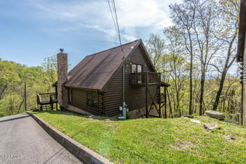 1688-1696 Eagle Springs Rd, Sevierville, TN 37876
