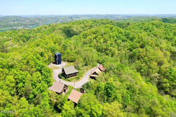 1688-1696 Eagle Springs Rd, Sevierville, TN 37876