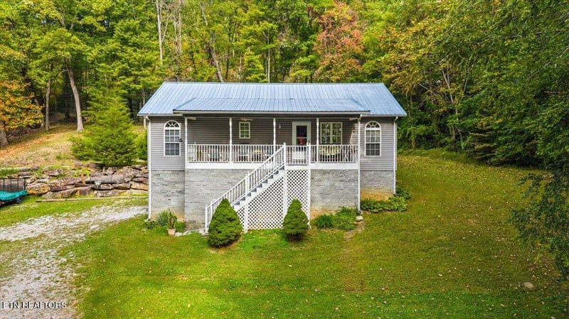 169 Bibee Ln, Caryville, TN 37714