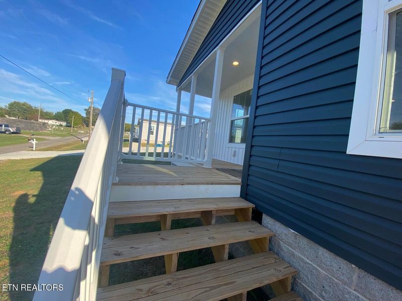 169 Dode St, Sweetwater, TN 37874