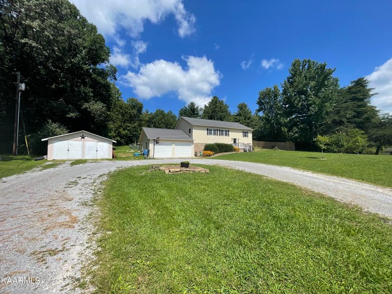169 Flat Fork Rd, Wartburg, TN 37887