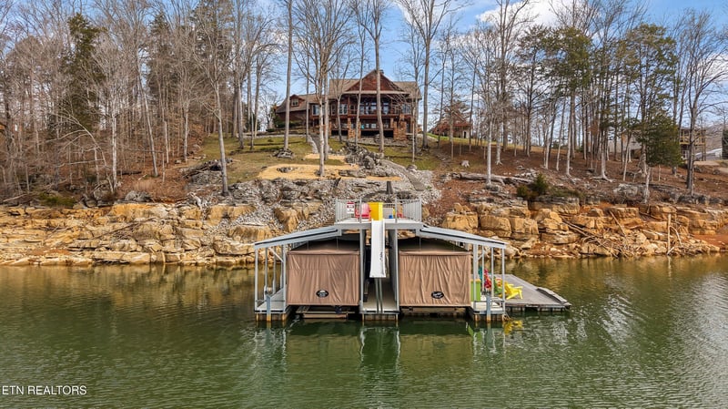 169 Helms Ferry Rd, Sharps Chapel, TN 37866