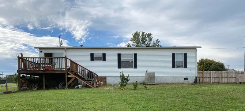 169 Hill Loop Dr, Madisonville, TN 37354