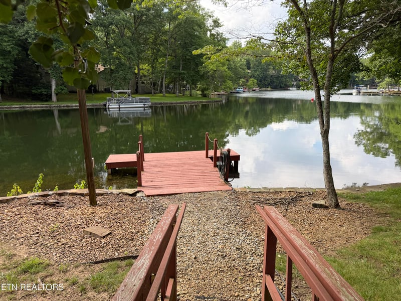 169 Ivy Brook Ln, Crossville, TN 38558