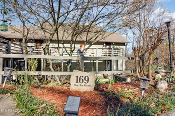 169 Moytoy Rd #206, Crab Orchard, TN 37723