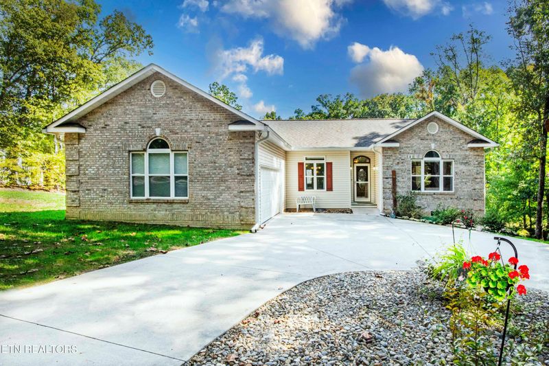 169 Oostanali Way, Loudon, TN 37774