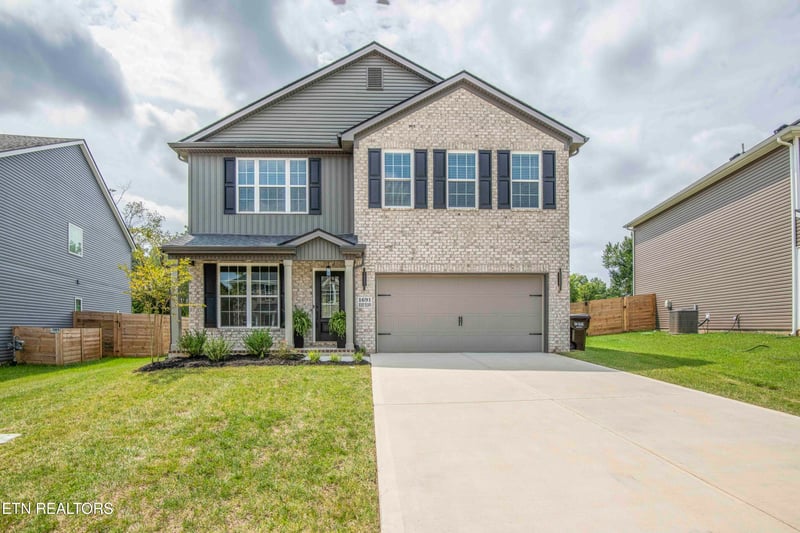 1691 Hickory Meadows Dr, Knoxville, TN 37932