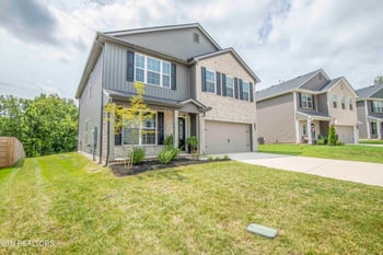 1691 Hickory Meadows Dr, Knoxville, TN 37932
