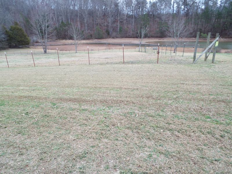 1694 Peterson Rd, Greenback, TN 37742
