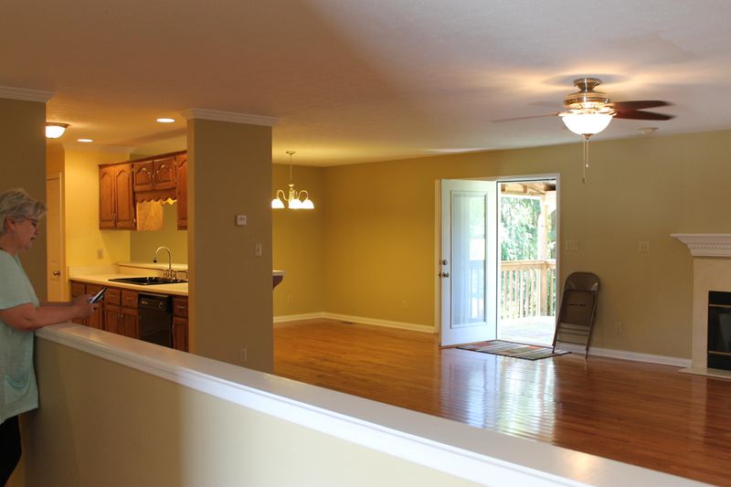 17 Breakers Ct, Clinton, TN 37716