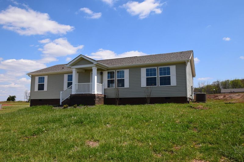 170 Alders Gate Ln, Loudon, TN 37774