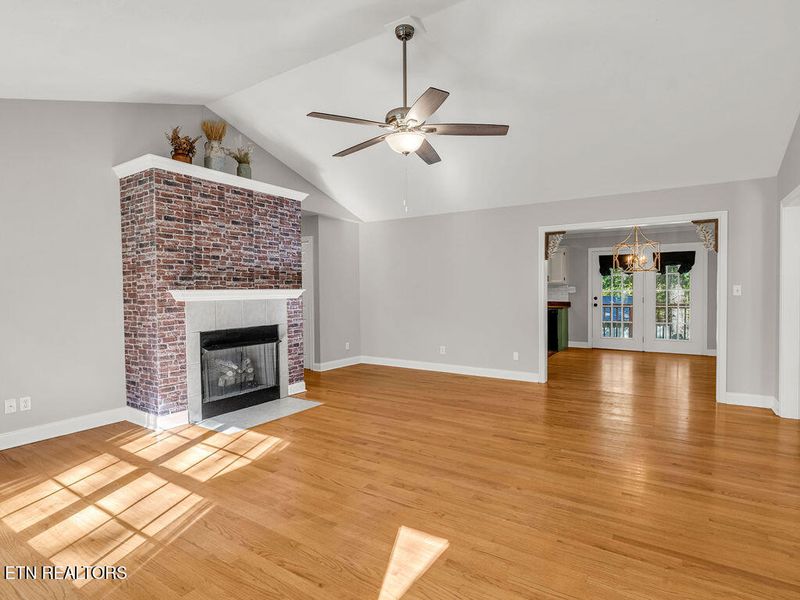 170 Cedar Cir, Powell, TN 37849