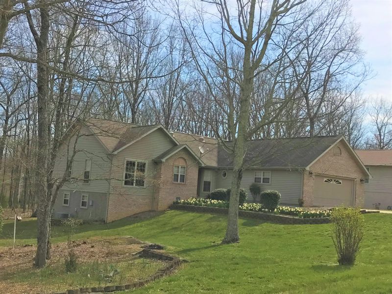 170 Havenridge Cir, Crossville, TN 38558
