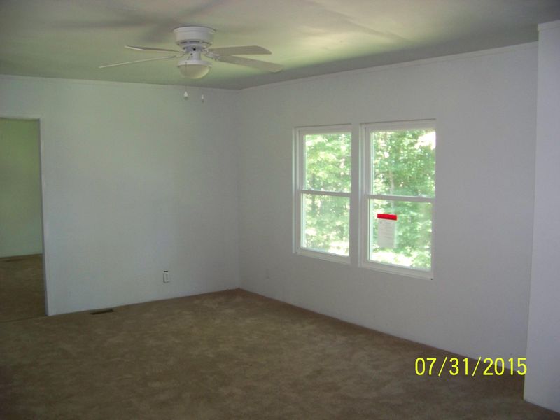 170 Heidle Rd, Harriman, TN 37748