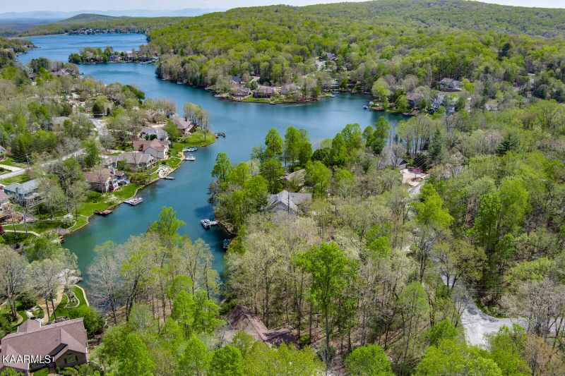 170 Lynhurst Dr, Fairfield Glade, TN 38558