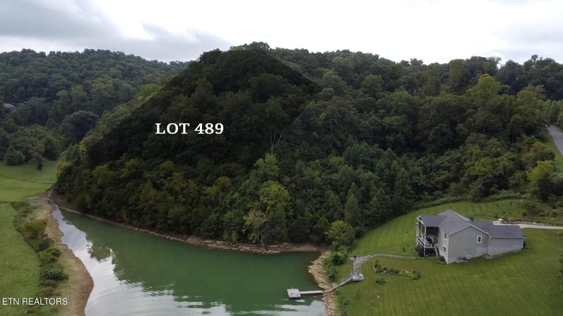 170 Magnolia Ln, Sharps Chapel, TN 37866